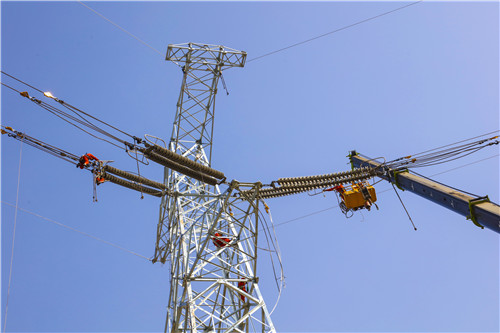架空通信線